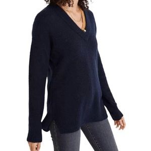 Madewell Bartlett V-neck Sweater!